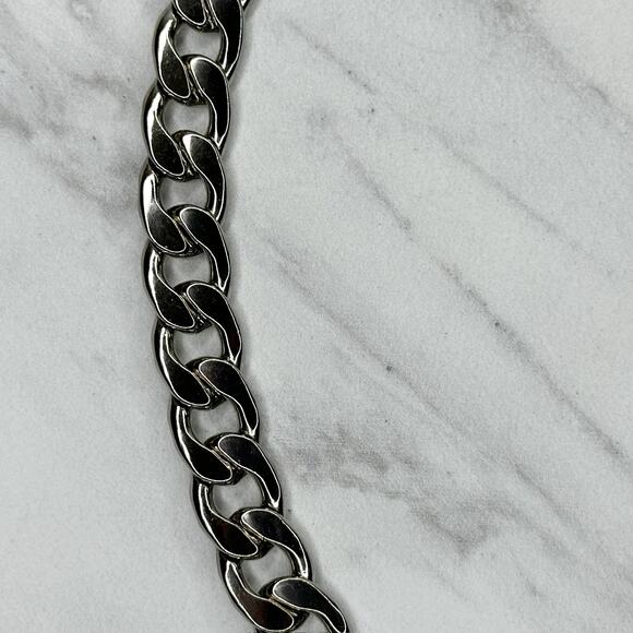 Silver Tone Flat Chain Link Belt Y2K Festival One Size (OS) ✨ - Picture 8 of 12
